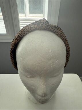 Leopard Print Knotted Headband in Brown